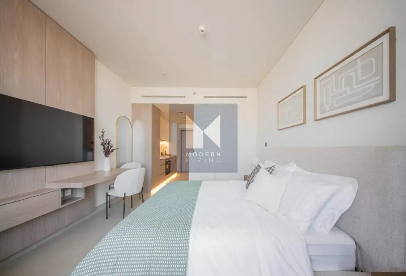 Bright Furnished Studio | Balcony | Prime Location