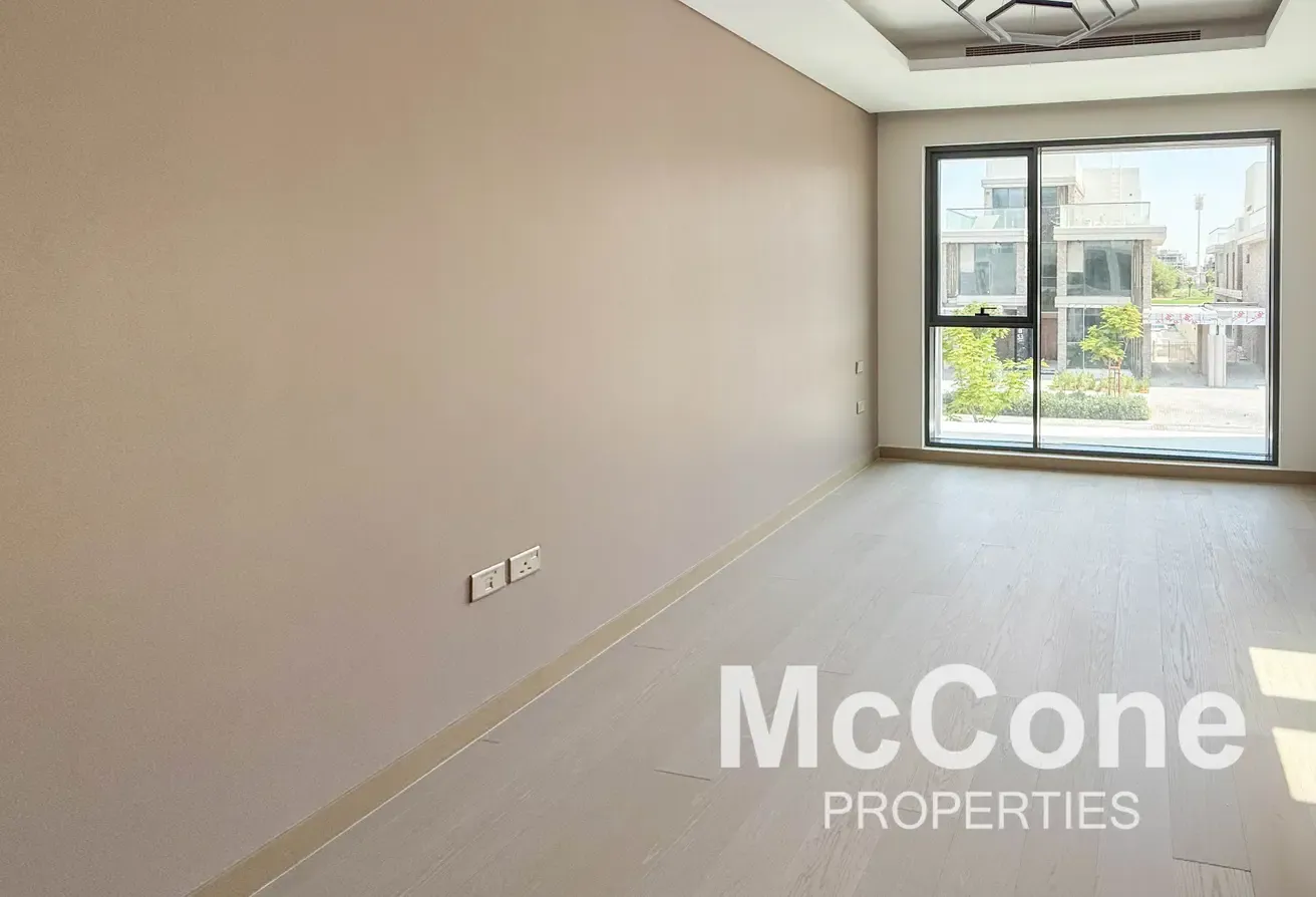 Brand New | Golf Community | Vacant