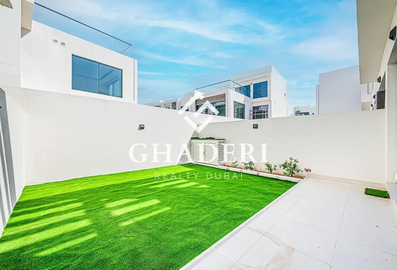 Brand New | Beverly Hills Style | Best Deal