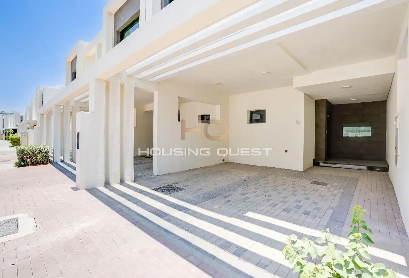 Newly HandedOver | With White Goods | Near to Golf