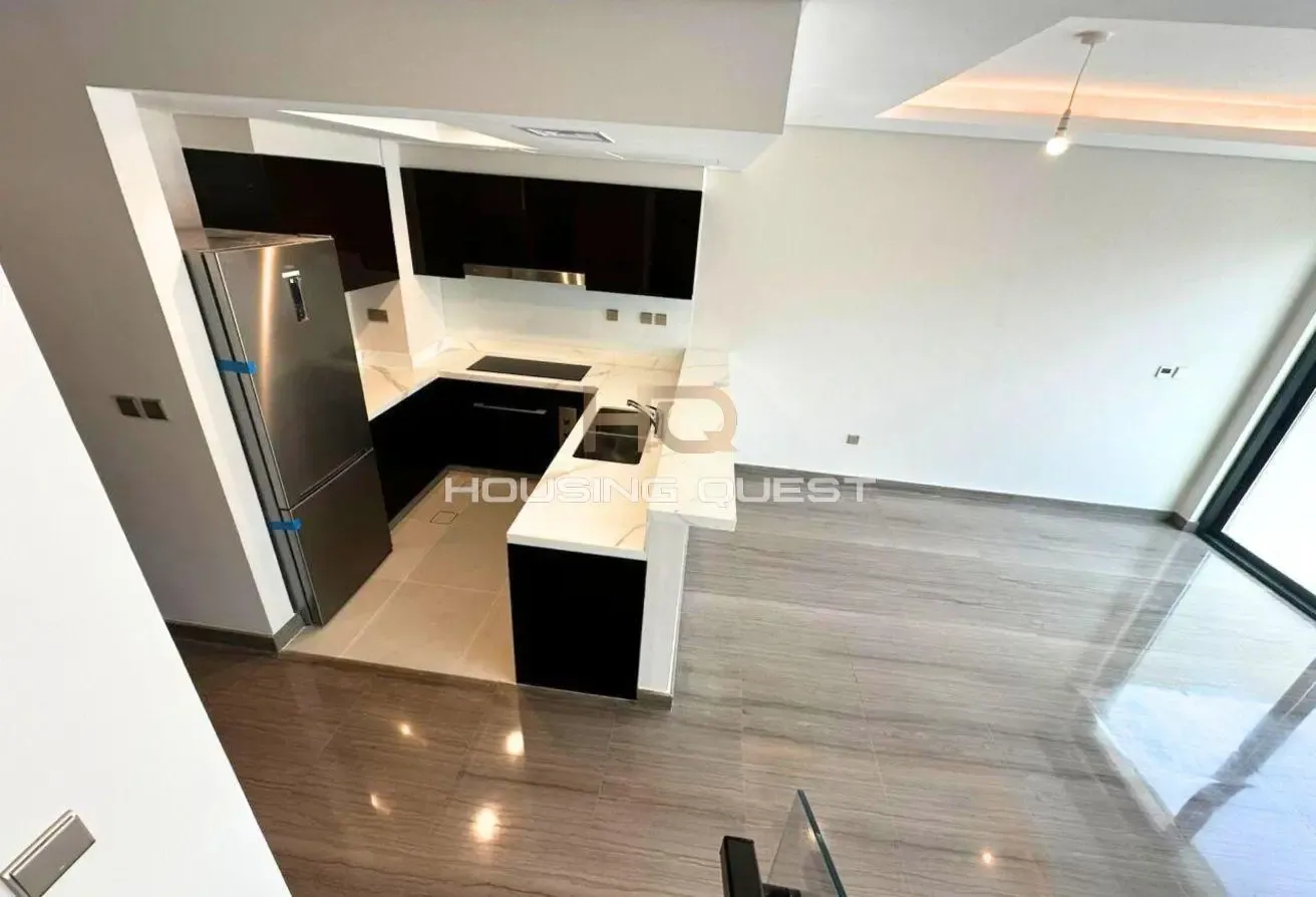 Newly HandedOver | With White Goods | Near to Golf