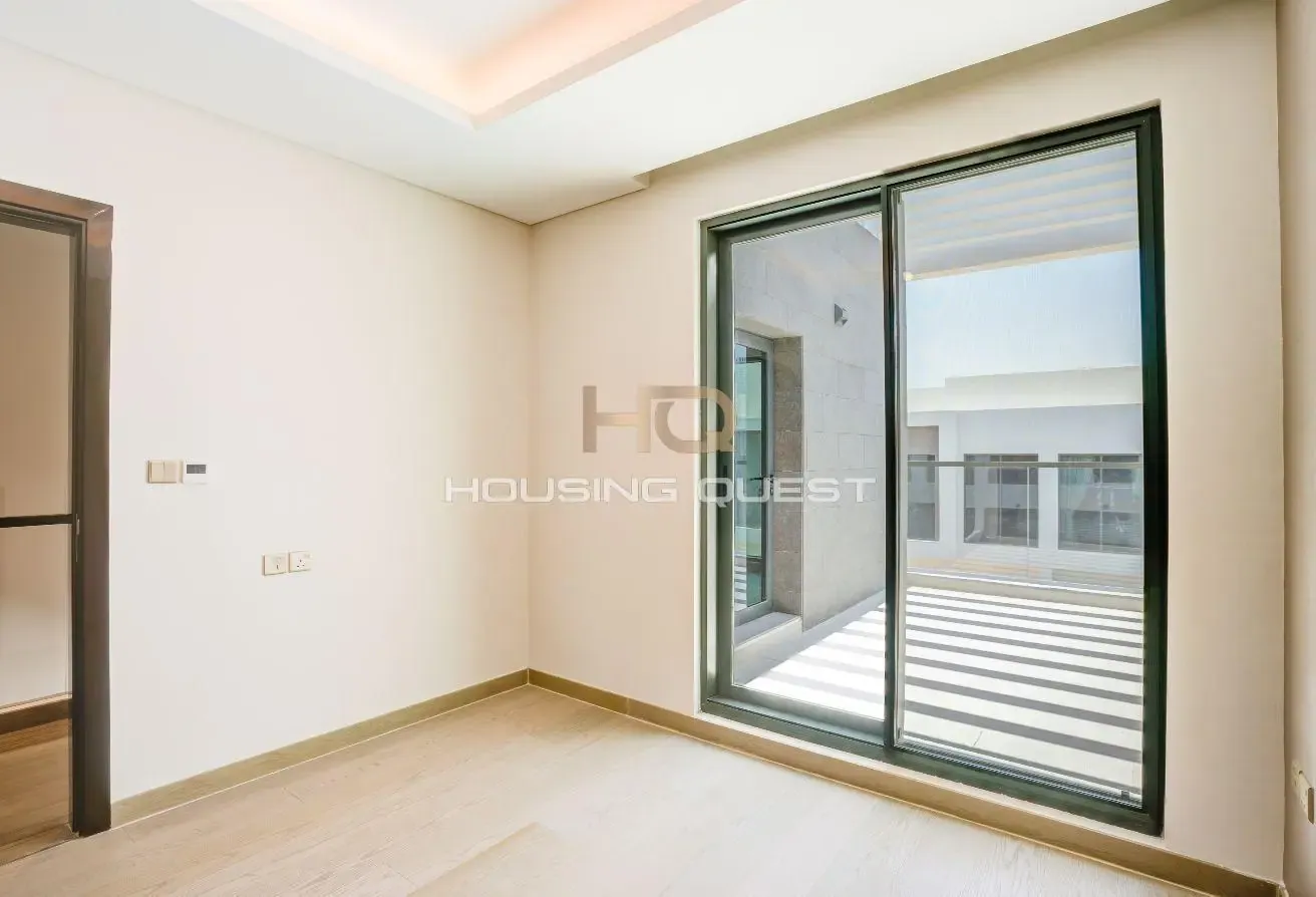 Newly HandedOver | With White Goods | Near to Golf