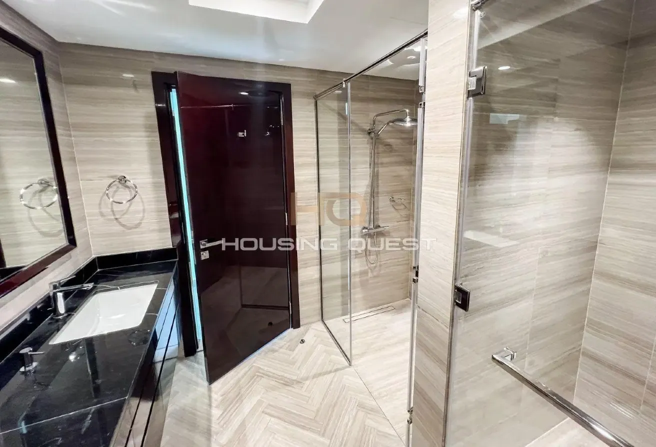 Newly HandedOver | With White Goods | Near to Golf