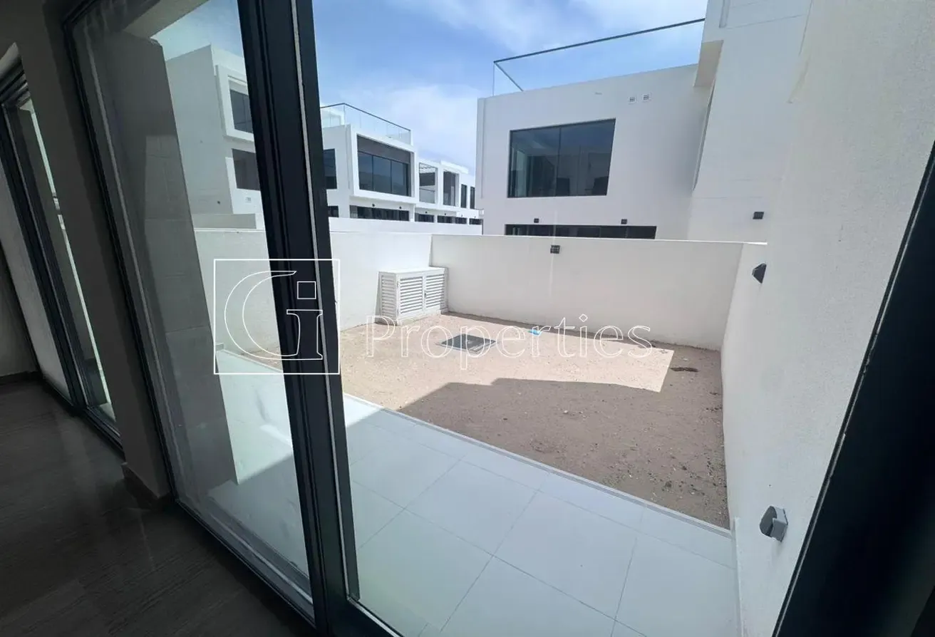 Single Row | Brand New | Semi Furnished