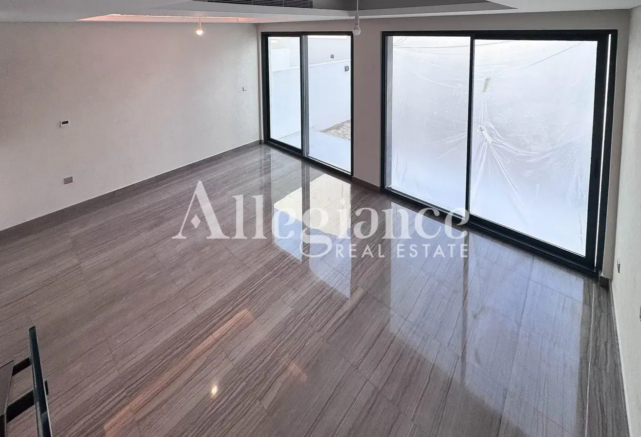Brand New | Vacant | Spacious | Private Garden