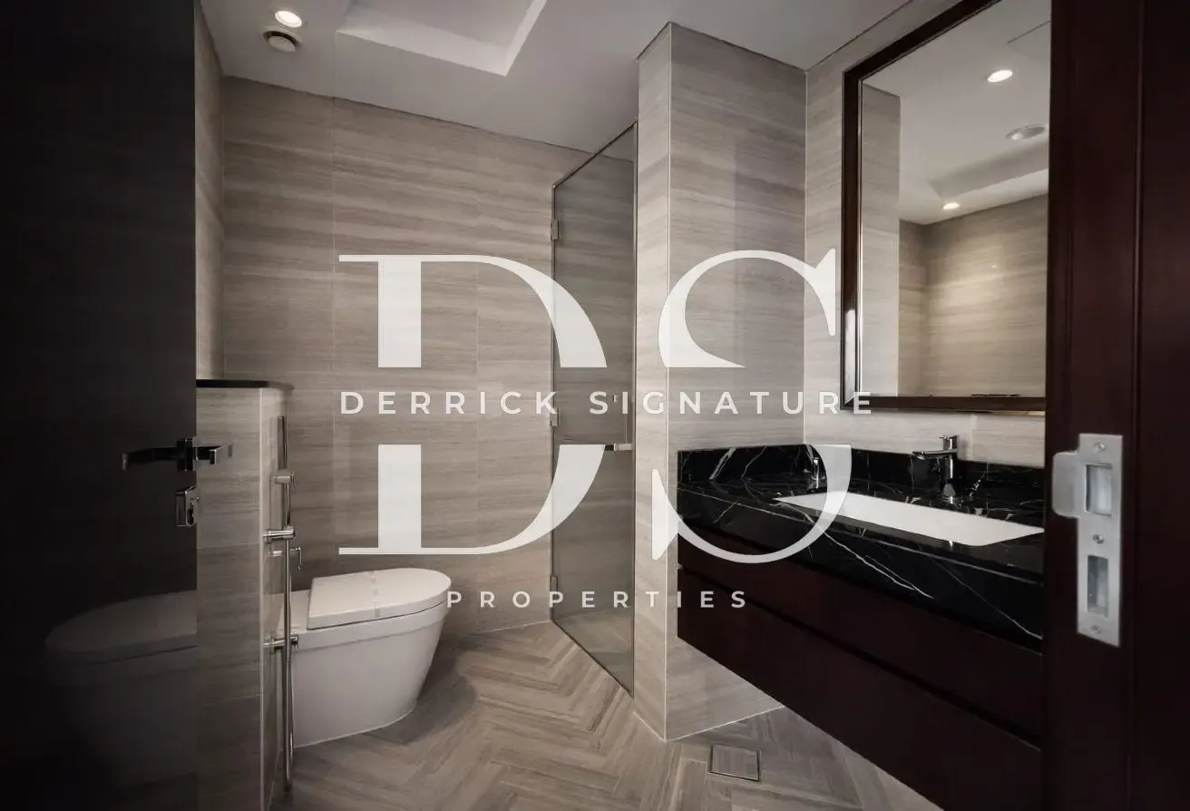 Modern 3BR | Single Row | Close to Amenities!