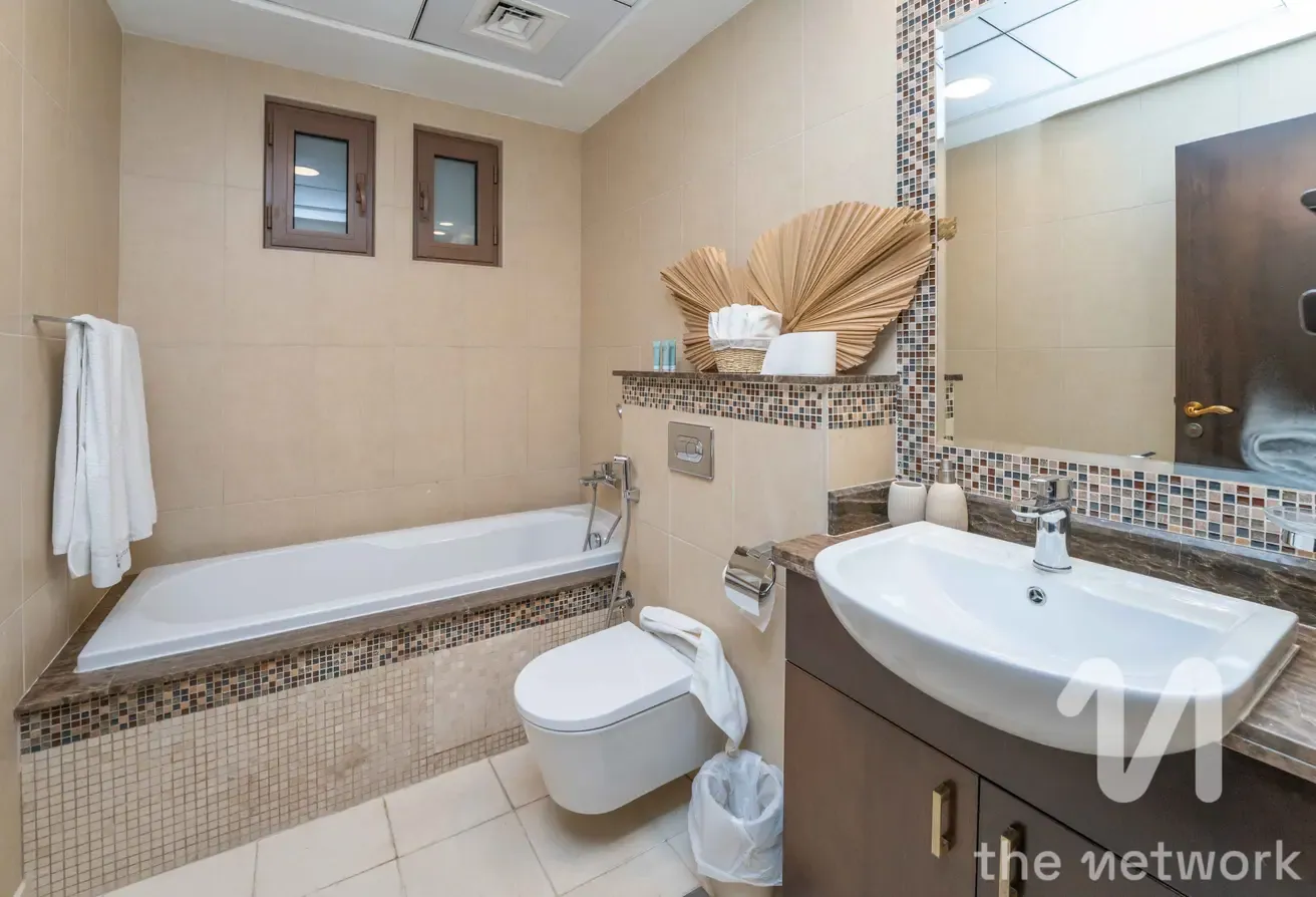 Luxury 5 Beds | Fully Furnished | Vacant