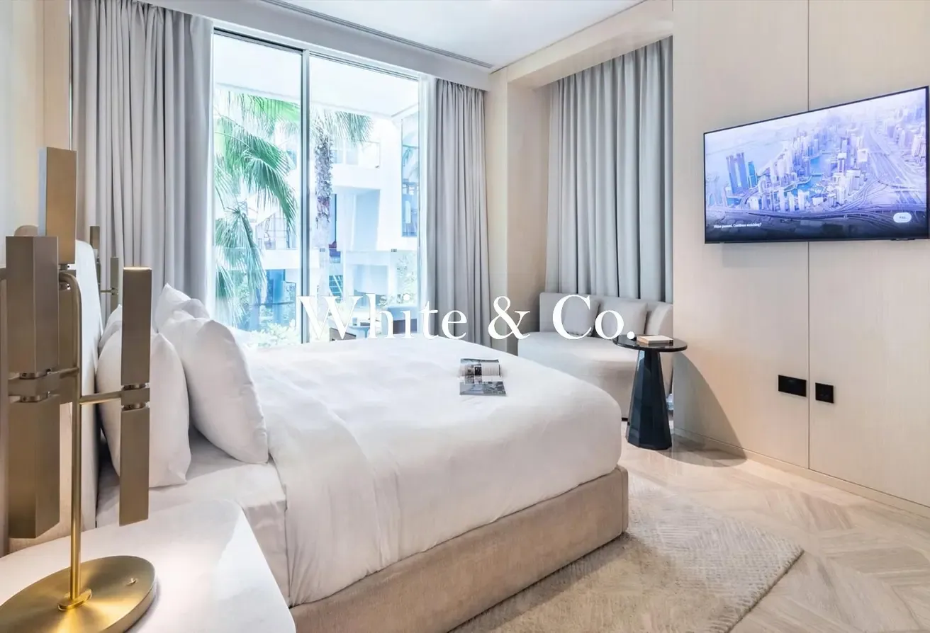 Furnished | Private Pool | Luxurious Unit