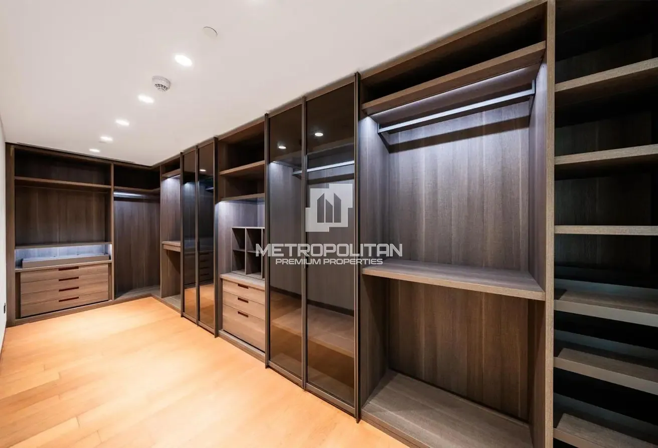 Rare 5 Beds | Gulf View | Massive Layout