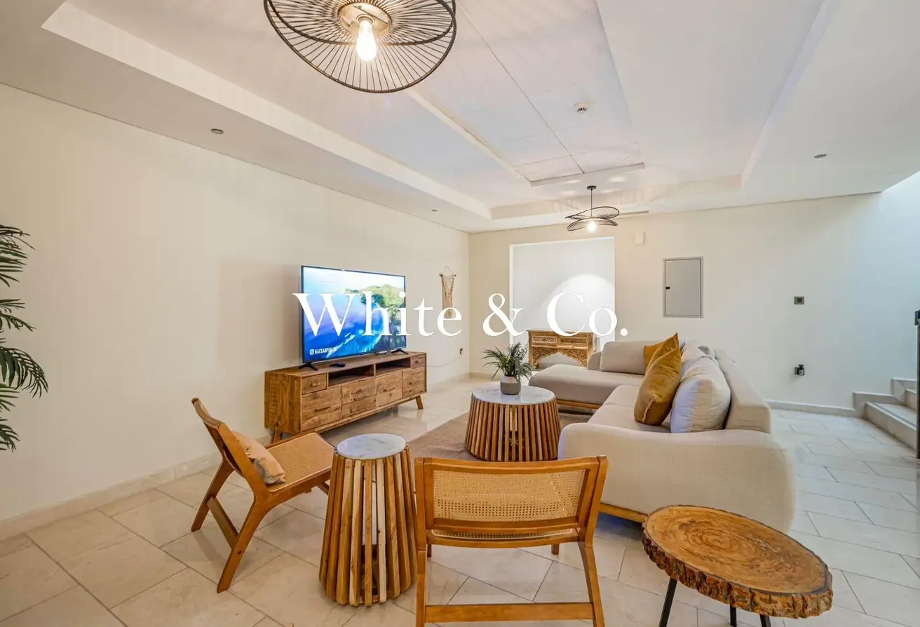 Private Pool | Bills Included | Furnished