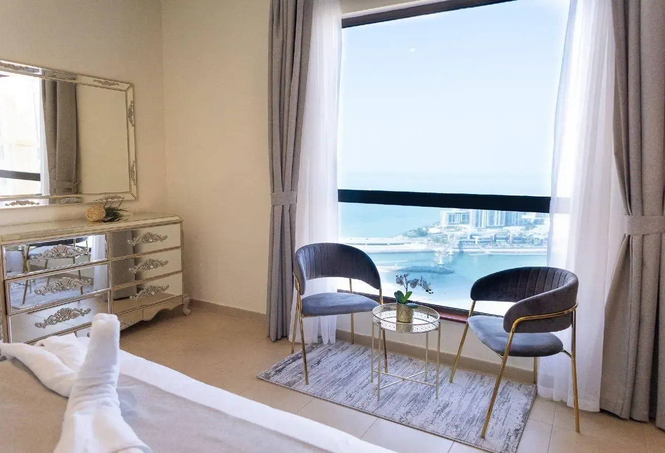 SEA VIEW I 2BR I BILLS INCLUDED I COMMISSION FREE