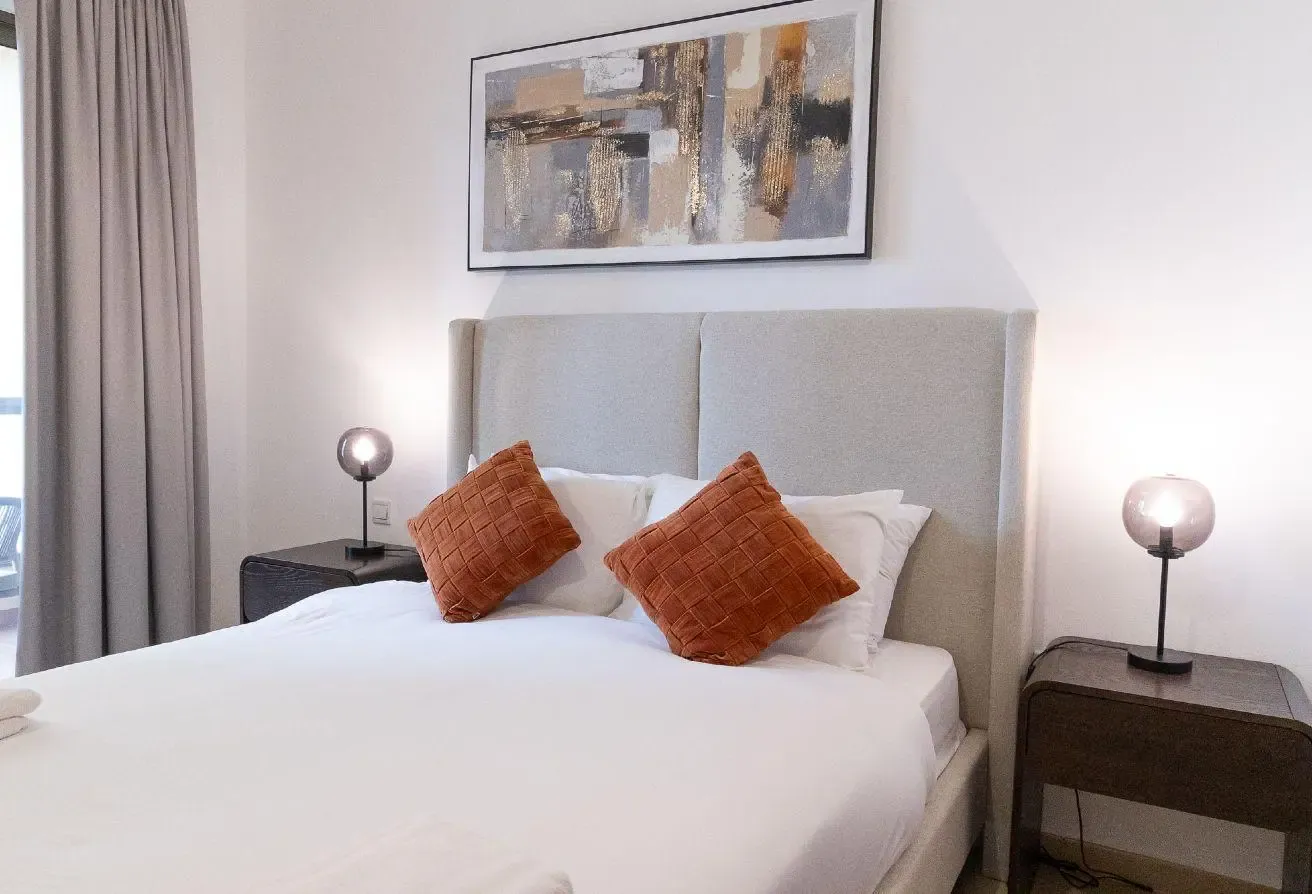 Furnished 2BR I All bills included I No commission