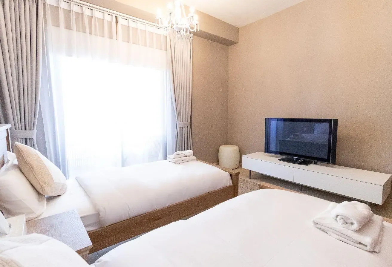 Furnished 2BR I All bills included I No commission