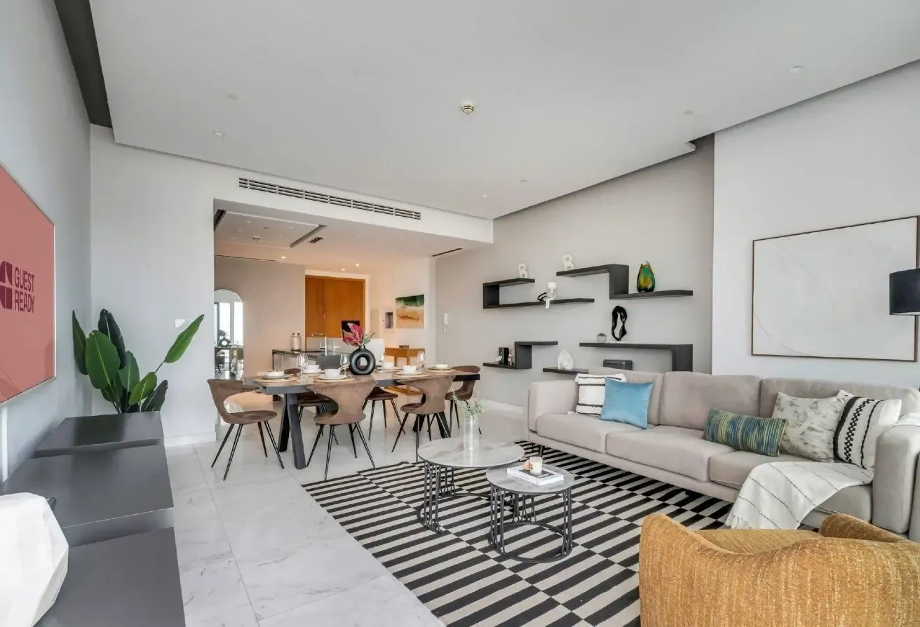 GuestReady - Panoramic views from One JBR