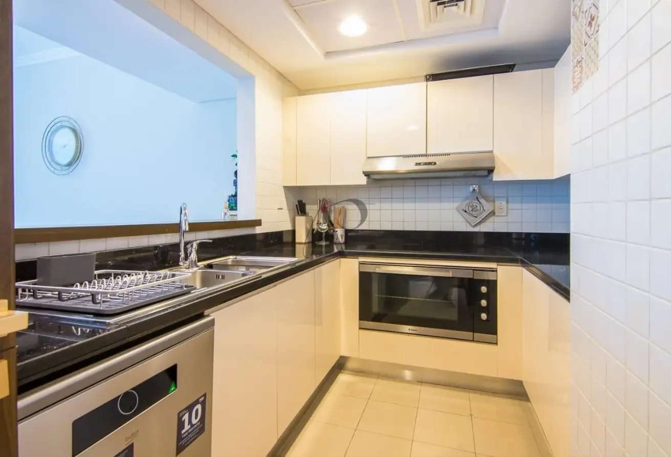 2BR Apartment with Sea View
