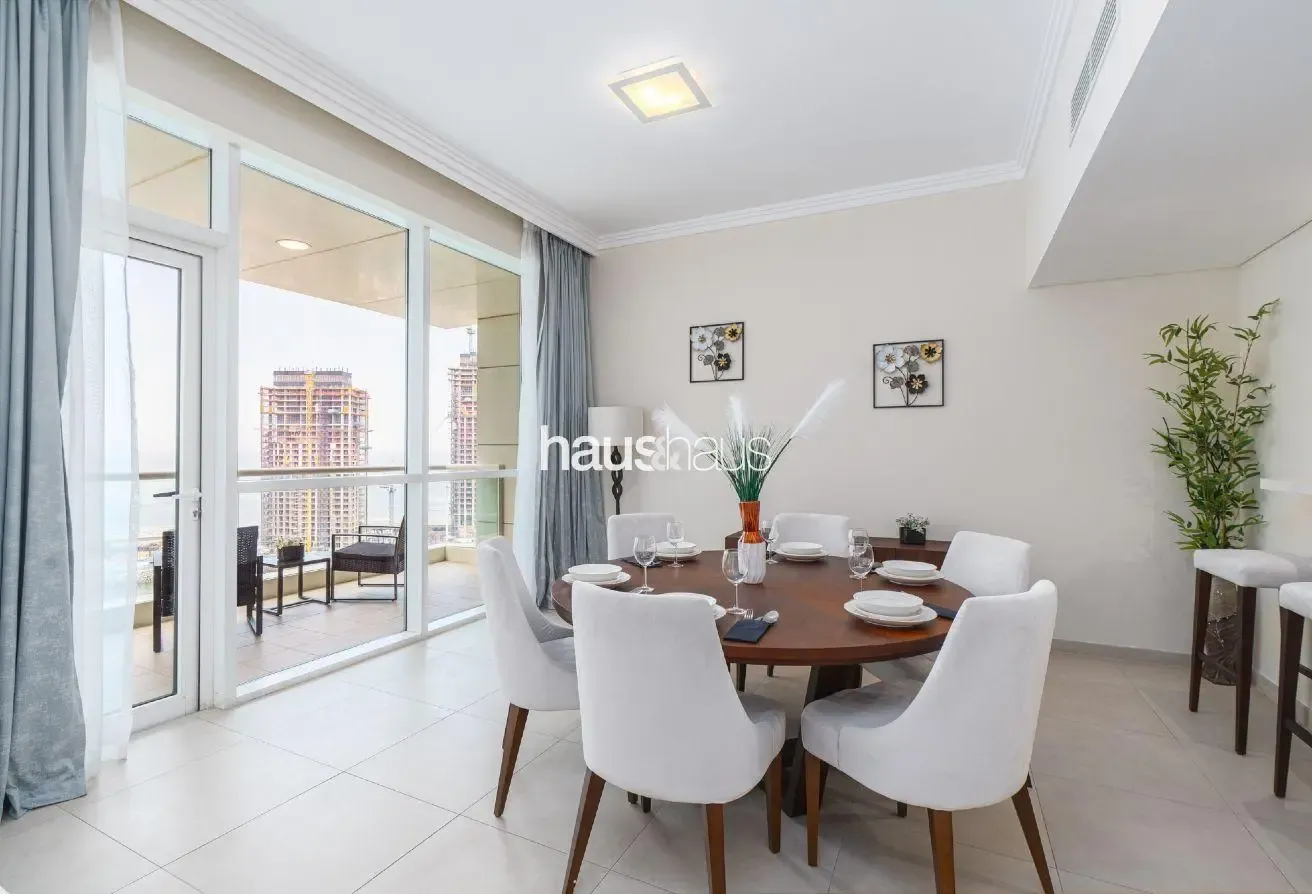 High Floor | Sea View | Vibrant Beachside Living
