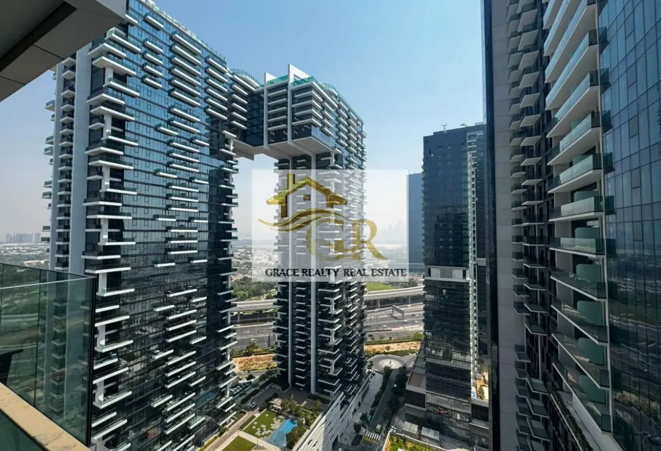 Premium 3BR | Bright and Spacious Layout |