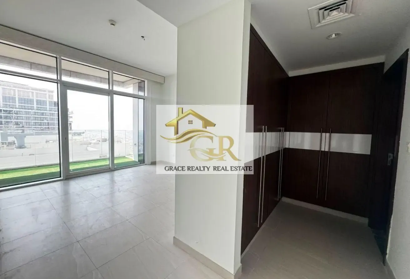 Premium 3BR | Bright and Spacious Layout |