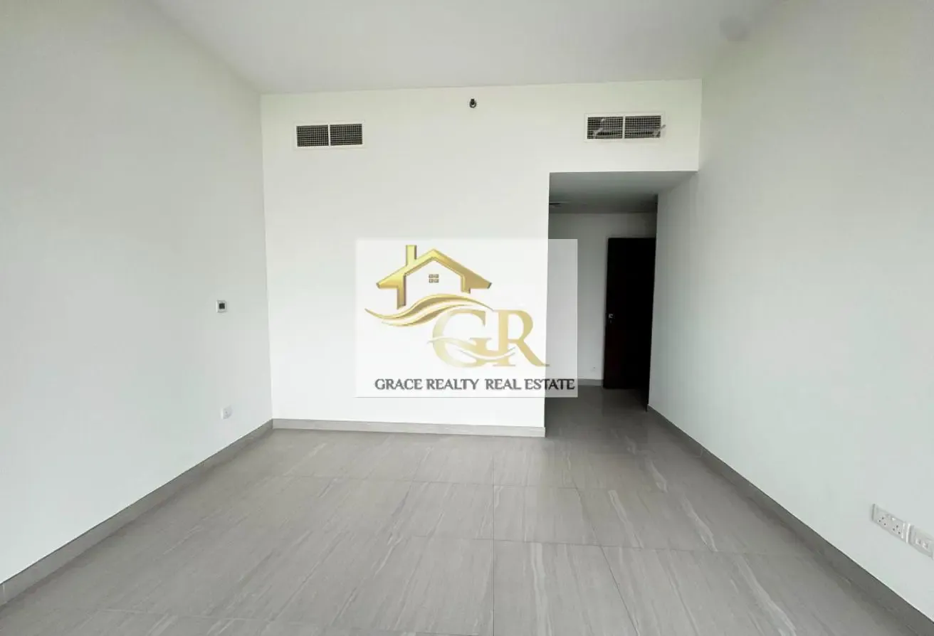 Premium 3BR | Bright and Spacious Layout |