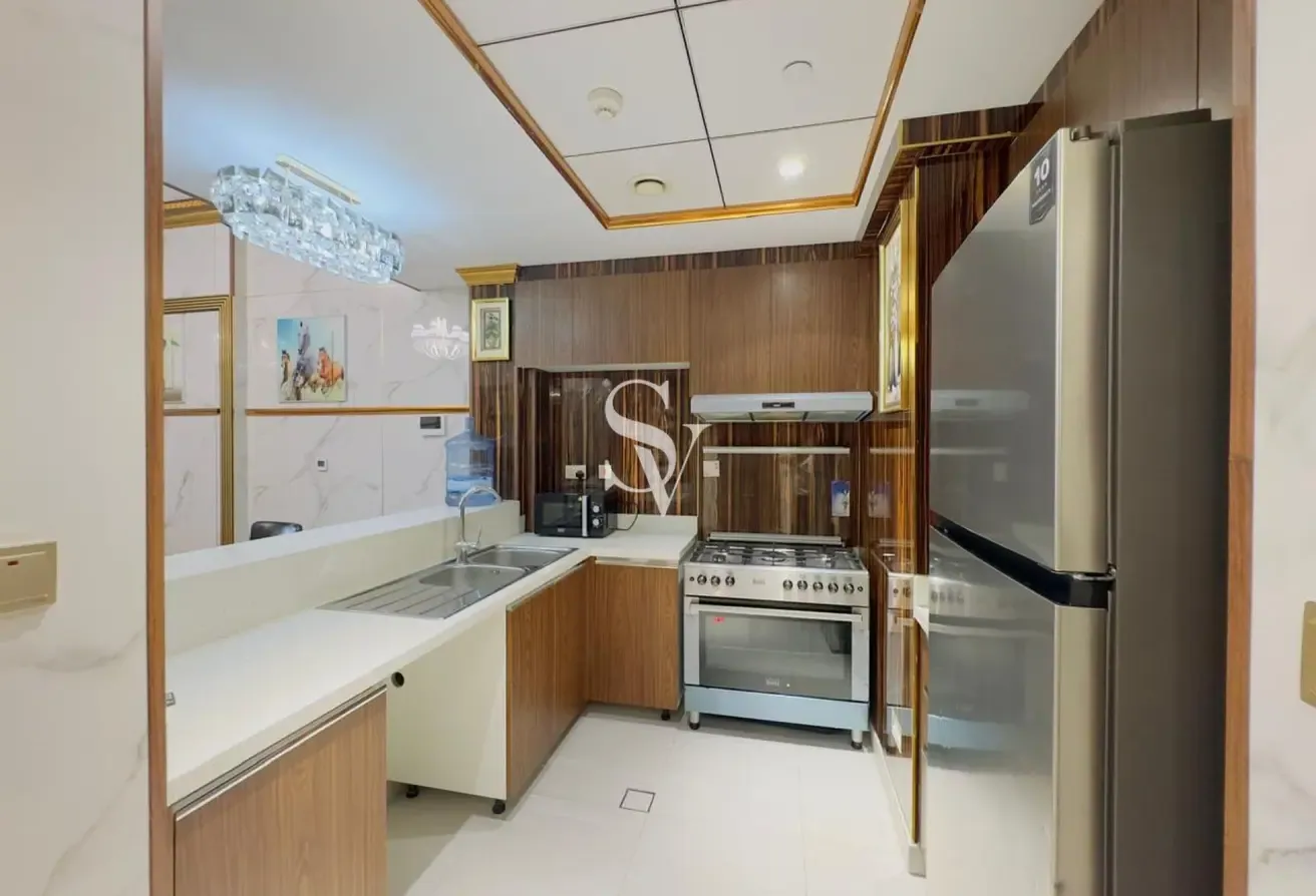 Sheikh Zayed View | Nearby Metro | Vacant Unit