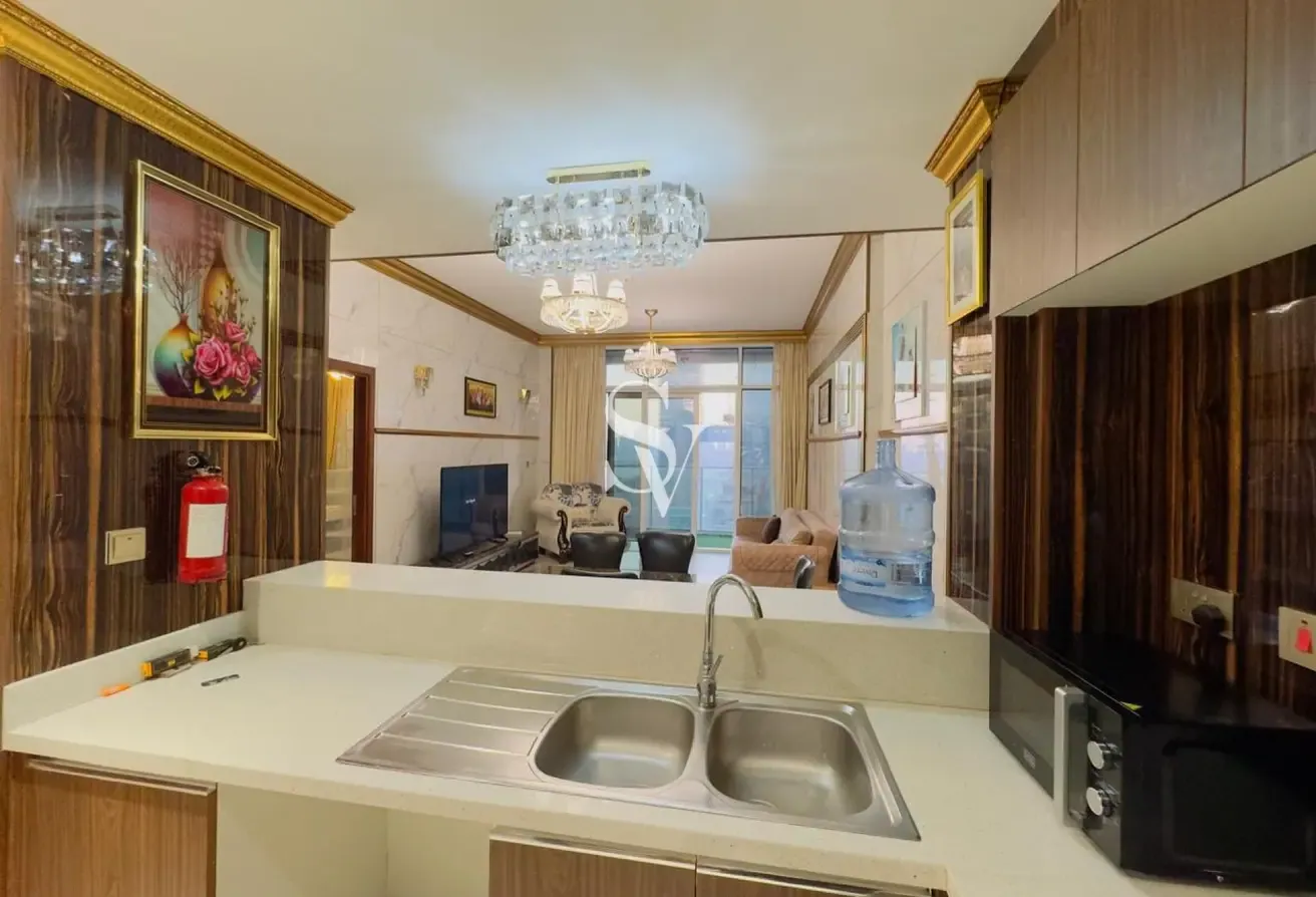 Sheikh Zayed View | Nearby Metro | Vacant Unit