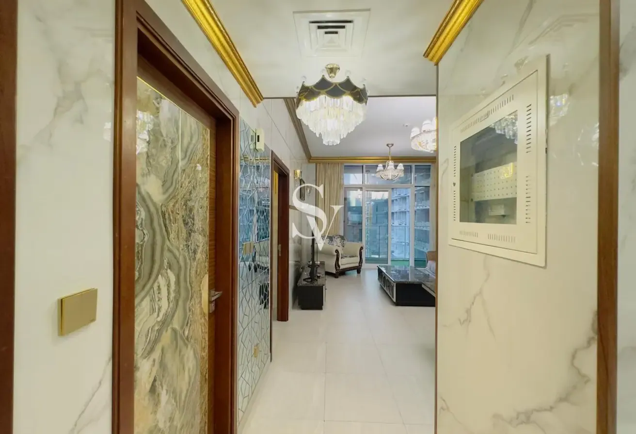 Sheikh Zayed View | Nearby Metro | Vacant Unit