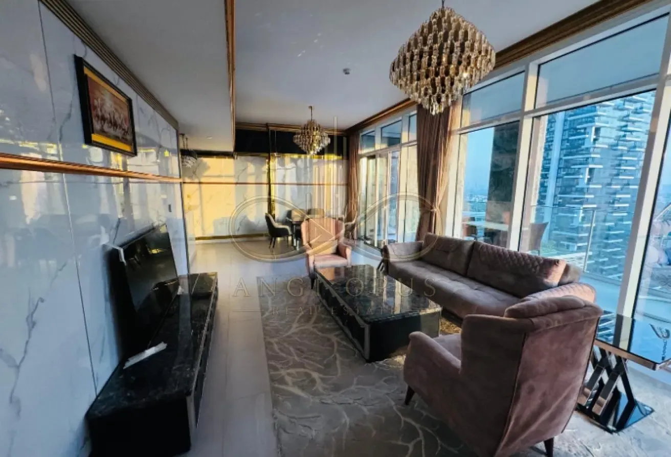 Ready to Move | Near Max Metro | 2BR