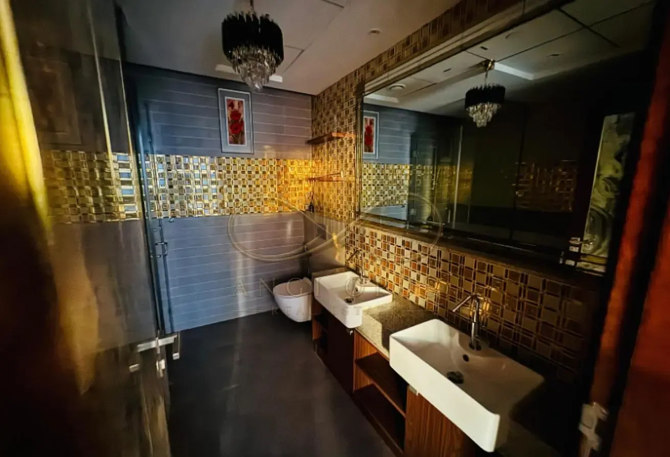 Ready to Move | Near Max Metro | 2BR