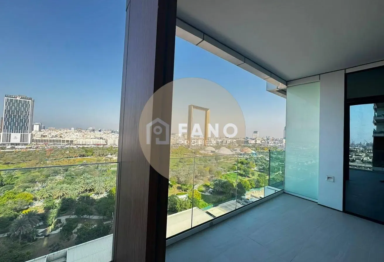 Vacant - Near Max Metro - Spacious 1,572 Sqft