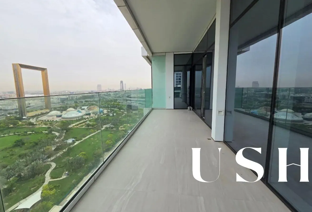 Zabeel Park View | Higher Floor | Luxury Furnished