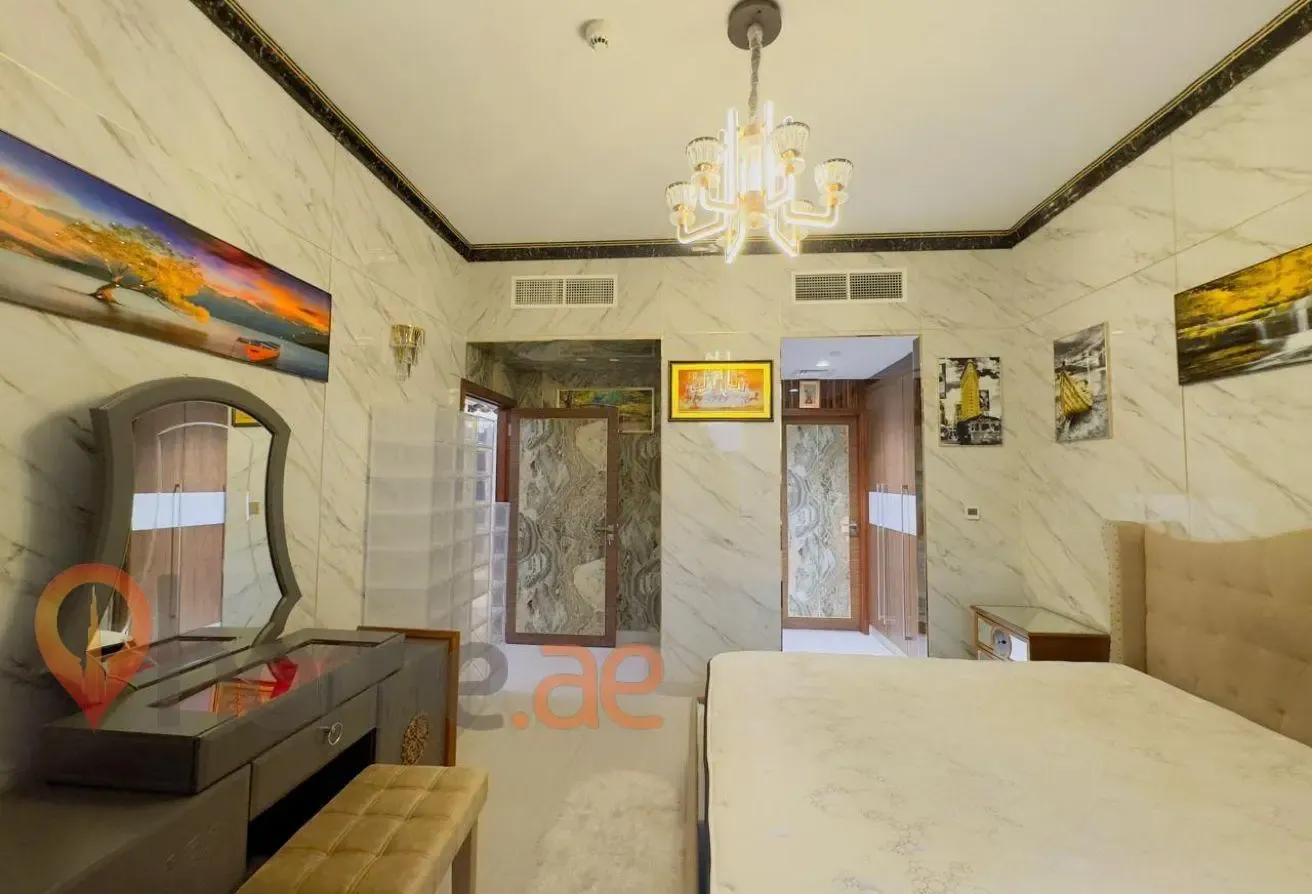 Furnished & Upgraded | Park View | Large Terrace