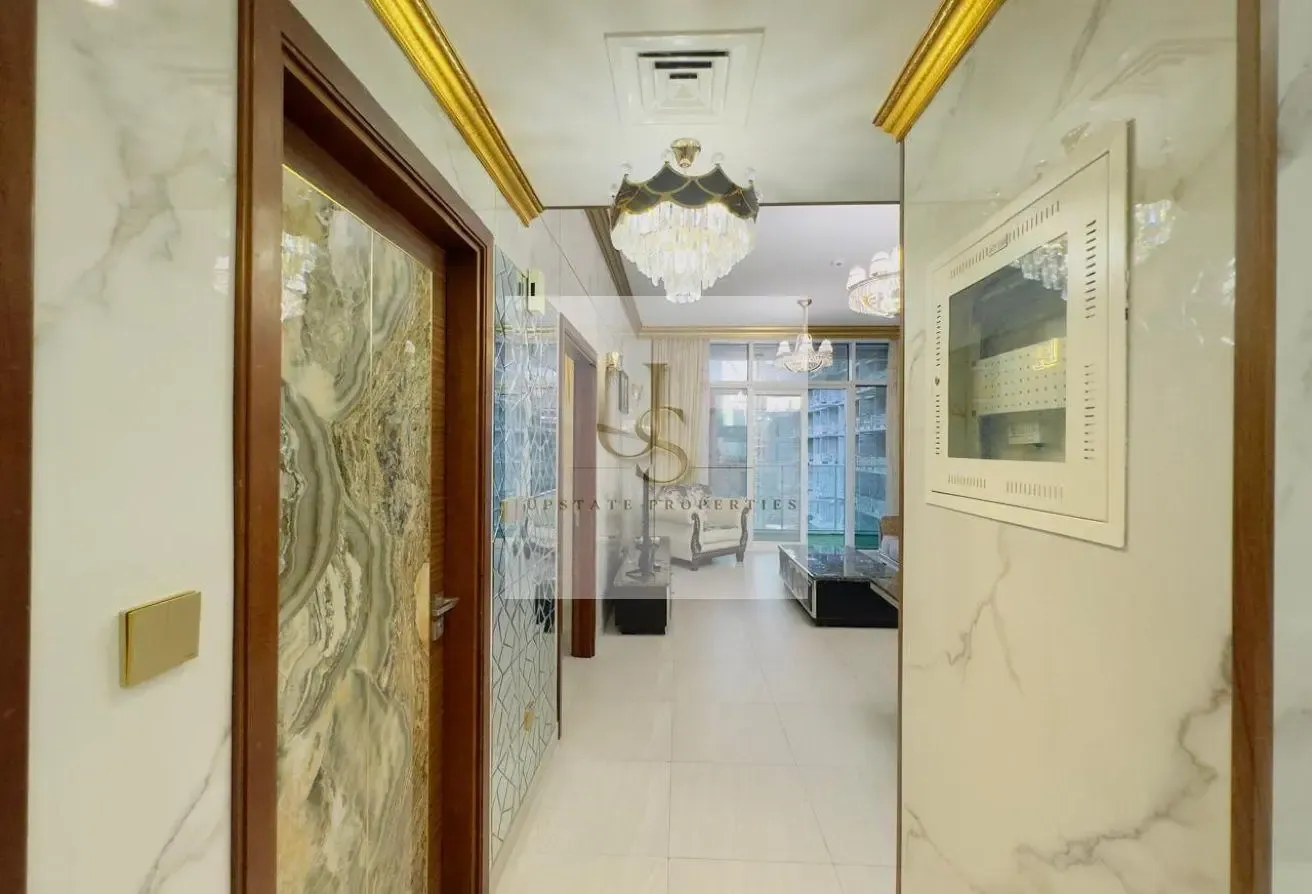 Luxurious Furnished | High Floor | Accessible Area