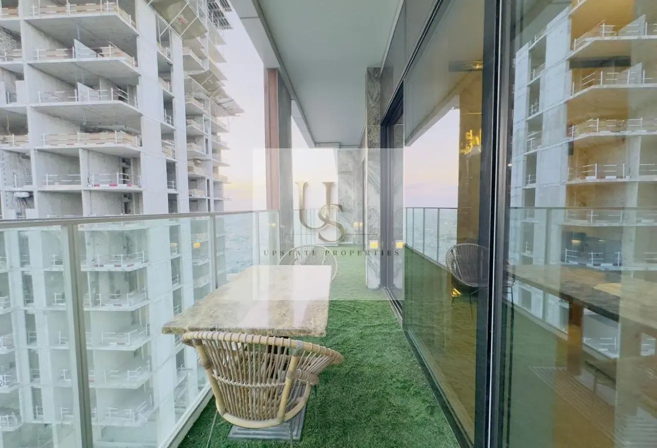 Luxurious Furnished | High Floor | Accessible Area