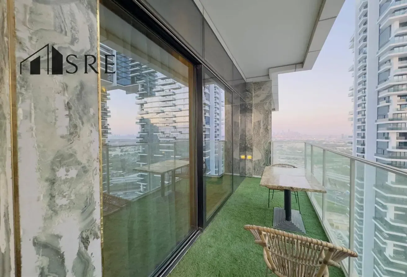 Furnished & Upgraded 1-BR | Vacant | Park Gate