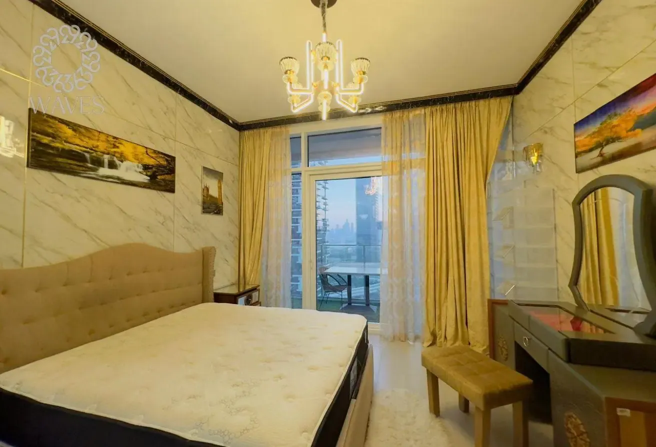 Fully Furnished | Large Layout | Skyline Views
