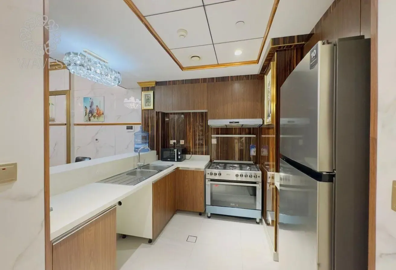 Fully Furnished | Large Layout | Skyline Views