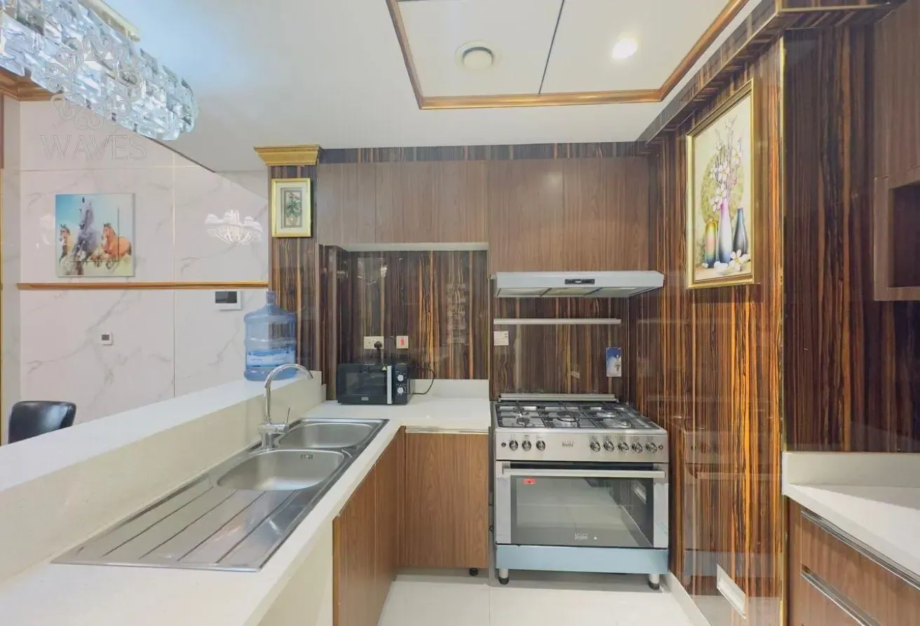 Fully Furnished | Large Layout | Skyline Views