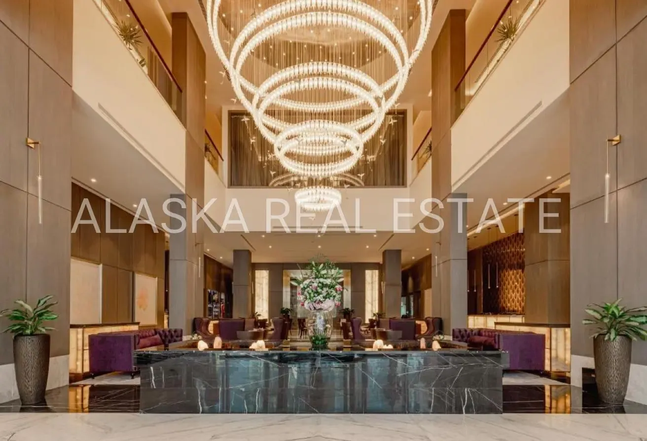 5-Star Amenities | Bills Included | Best Location