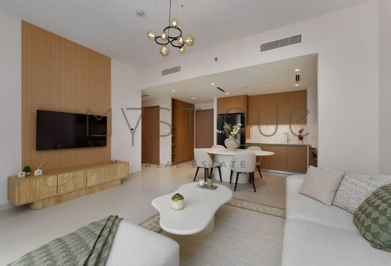 WATER VIEW I FULLY FURNISHED I READY TO MOVE IN