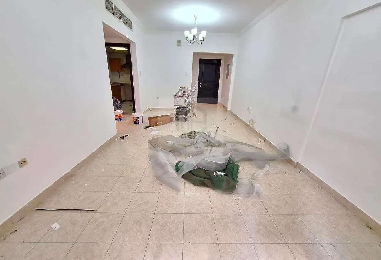 Best Deal! Spacious 1BHK Near Metro Station