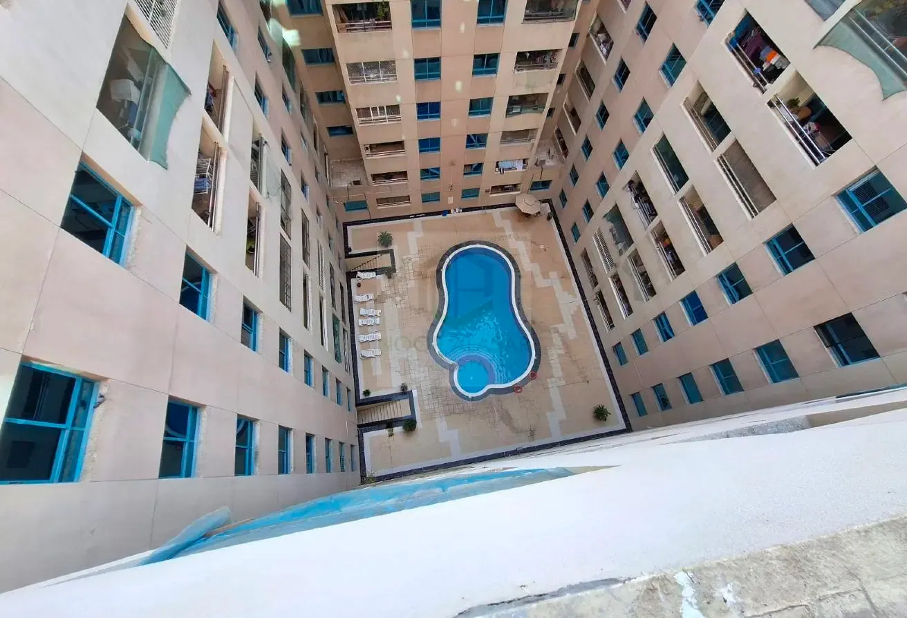Best Deal! Spacious 1BHK Near Metro Station