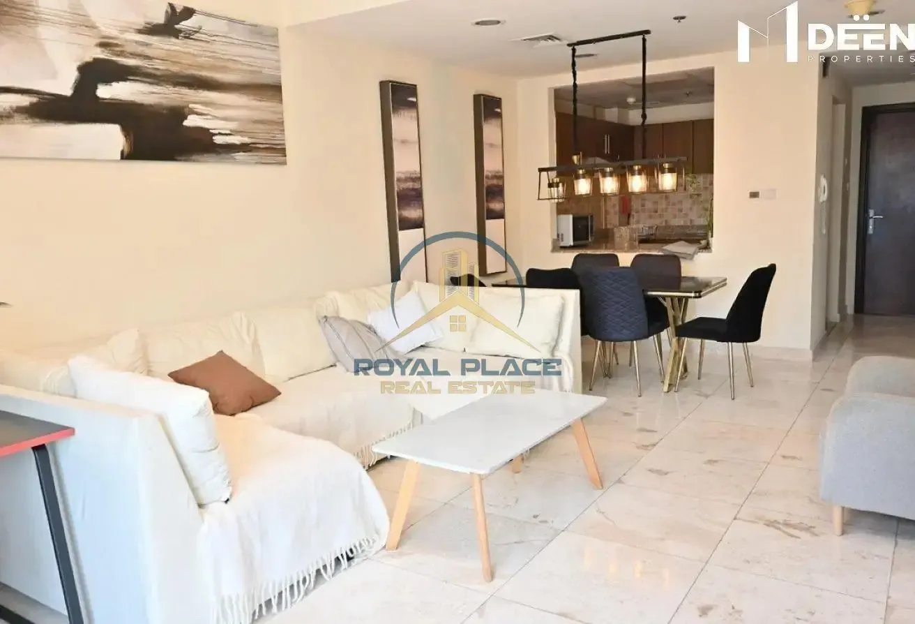 1 BR Apartment in Business Bay with Water View