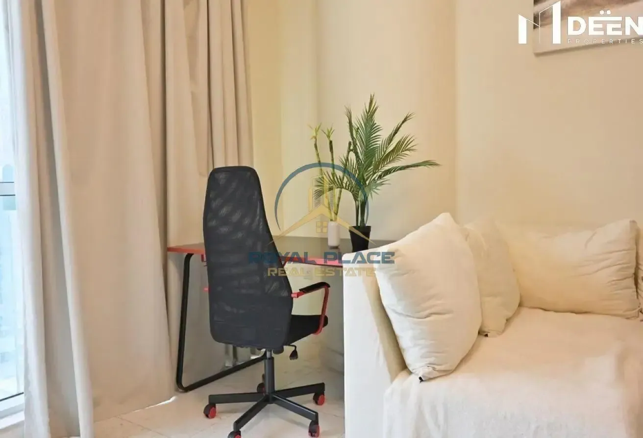 1 BR Apartment in Business Bay with Water View