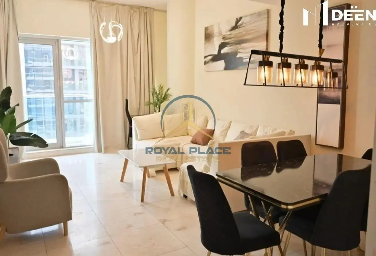 1 BR Apartment in Business Bay with Water View