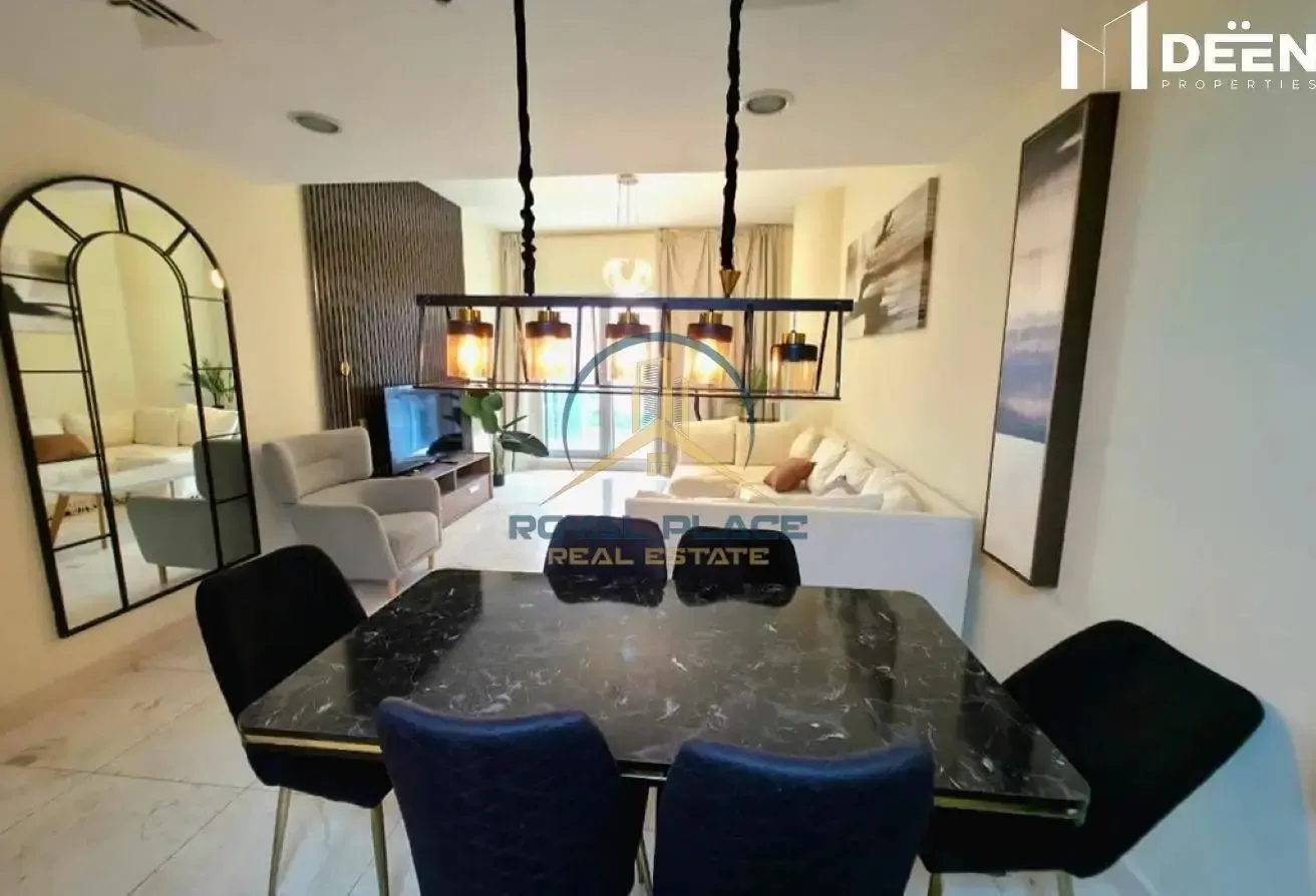 1 BR Apartment in Business Bay with Water View