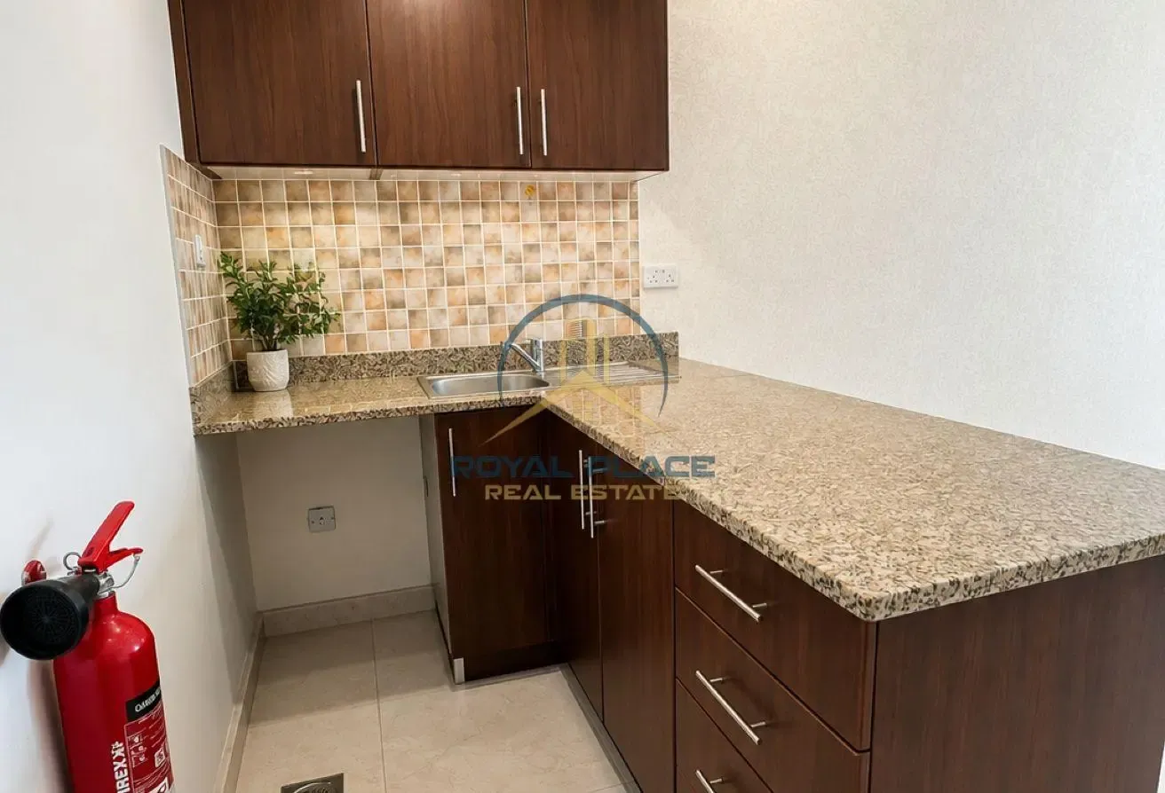 Fully Furnished | Prime Studio | Vacant