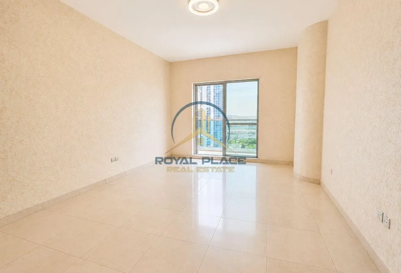 Fully Furnished | Prime Studio | Vacant