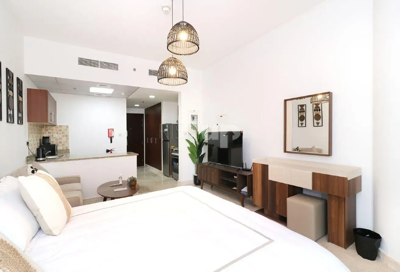 Fully Furnished | Elegant Studio | Good Price