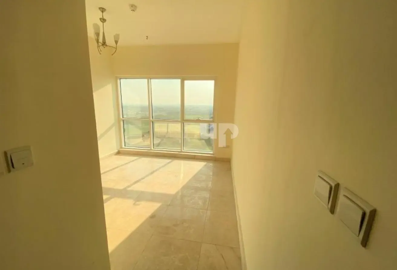 Unfurnished 2BHK | Large unit | Maids room