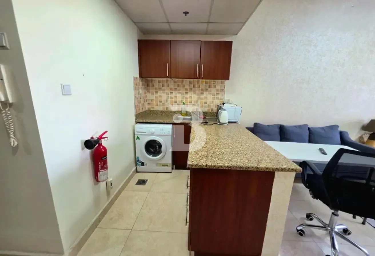FULLY FURNISHED | SPACIOUS | VACANT